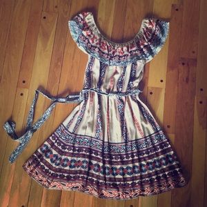 Off the shoulder tie waste patterned dress